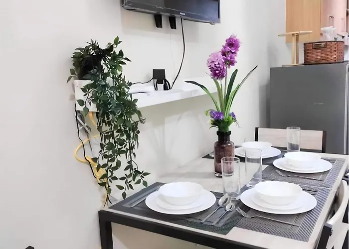 Luke Staycation Shell Residences Manila