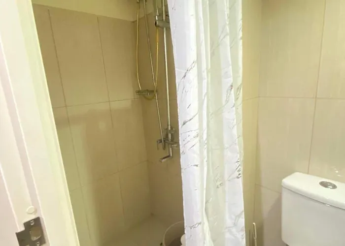 Luke Staycation Shell Residences 4*