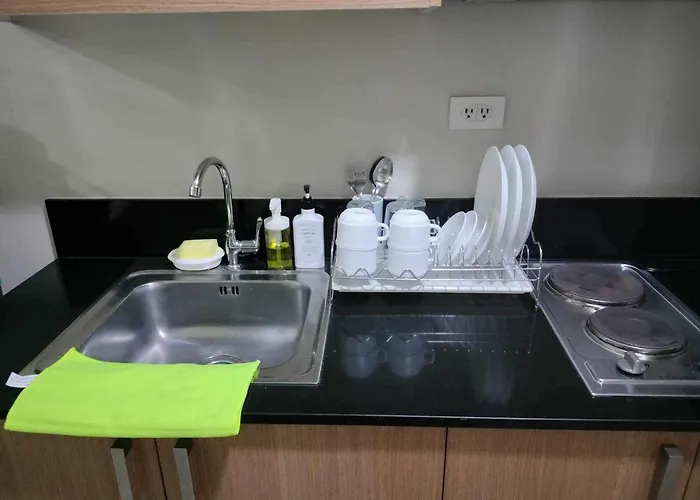 Luke Staycation Shell Residences 4*